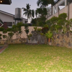 White Plains House - A Great Buy ! White Plains House - A Great Buy !
