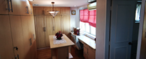 TOWNHOUSE FOR SALE: Pasadena Villas, N. Domingo, San Juan TOWNHOUSE FOR SALE: Pasadena Villas, N. Domingo, San Juan