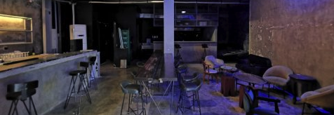 FOR LEASE Restaurant / Bar area