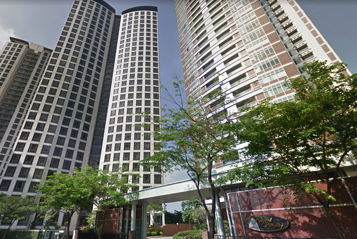 Condominium For Sale: Penthouse Unit – Regent Parkway, Bonifacio Global City, Taguig City